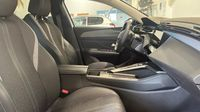 Peugeot 308 1.2 PureTech 130ch S&S Allure Pack EAT8 — photo 15
