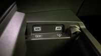 Peugeot 5008 Hybrid 136ch GT e-DCS6 — photo 30