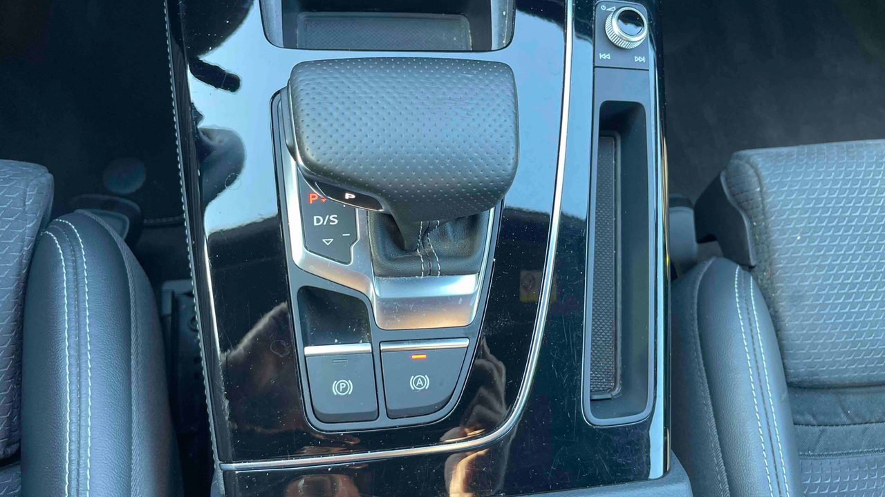 Audi Q5 Sportback 50 TFSIe 299 S tronic 7 Quattro — photo 31
