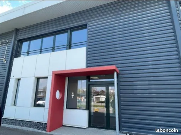 Local d'activité 341 m²