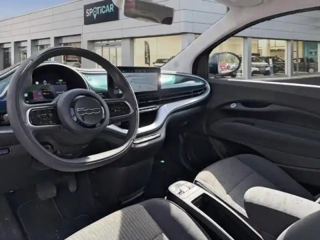 Fiat 500 e 118ch icône plus — photo 7