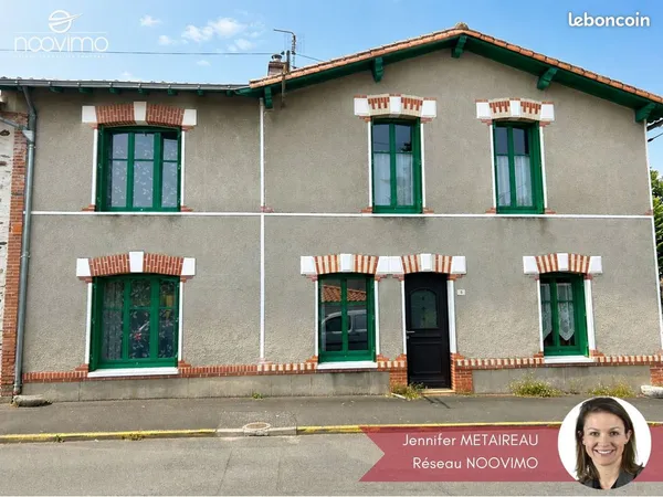 Maison 6 pièces 160 m²