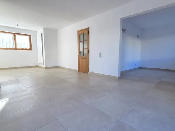 Maison 5 pièces 130 m²