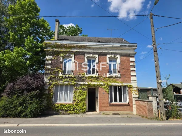 Propriété 9 pièces 171 m²