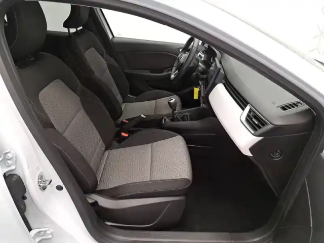 Renault Clio blue dci 100 — photo 64