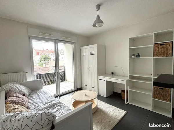Studio 1 pièce 21 m²