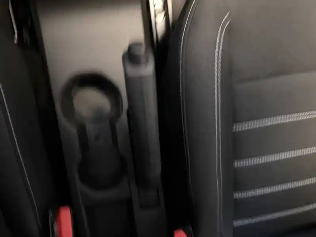 Dacia Sandero sce 65 gsr2 — photo 3