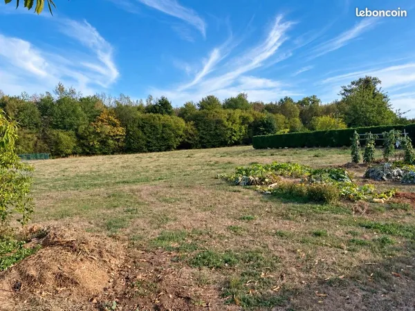 Terrain constructible 2130m2 - Vicq-sur-Breuilh 87260