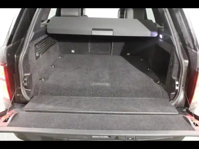 Land Rover Range Rover 2.0 p400e 404ch westminster swb mark x — photo 15