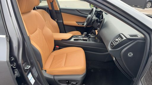 Lexus NX 450h+ 2.5 VVT-i 309 Plug in Hybrid CVT - Executive – 2022 – 73653 km – Hybride rechargeable – Boîte Automatique — photo 33