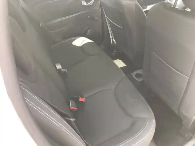 Renault Clio dci 75 e6c — photo 8