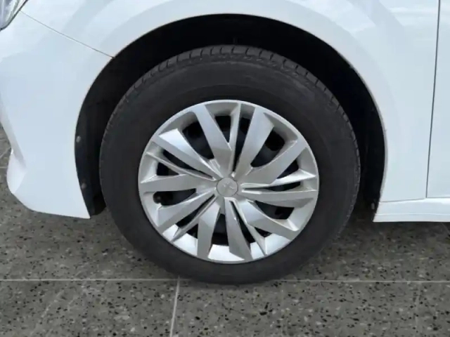 Peugeot 208 1.2 puretech 75ch s&amp;s like — photo 14
