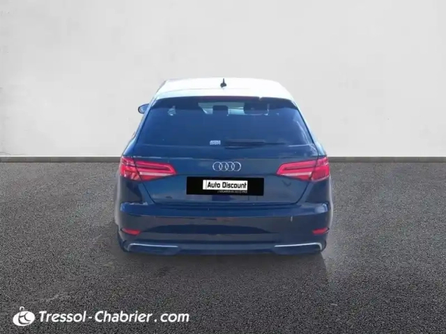Audi A3 sportback 1.4 tfsi e-tron 204 s tronic 6 design — photo 17