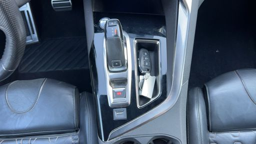 Peugeot 5008 1.6 PureTech 180 EAT8 - GT Line – 2019 – 130889 km – Essence – Boîte Automatique — photo 21