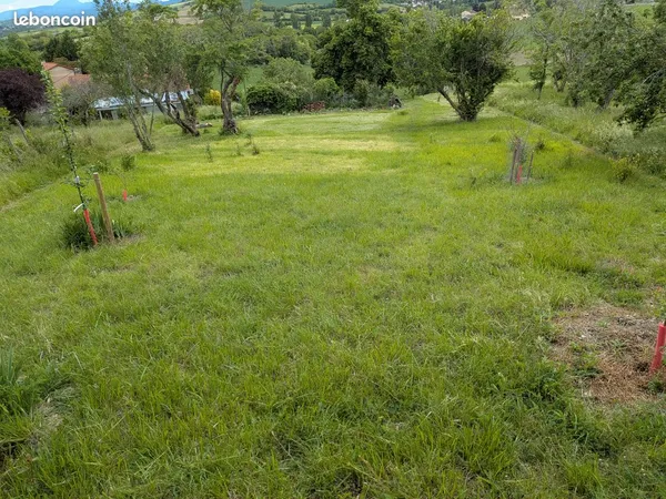 Terrain à Gimeaux