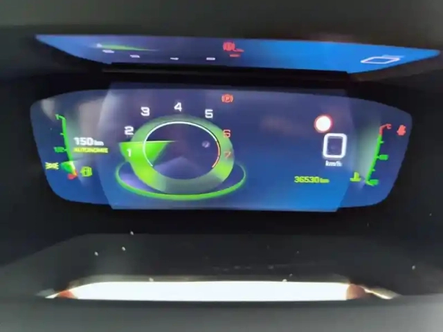 Peugeot 208 puretech 100 s&amp;s bvm6 allure pack — photo 21