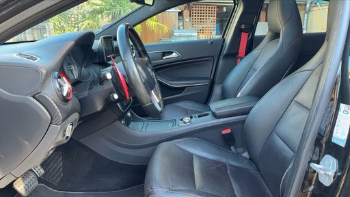 Mercedes Classe A 250 211 7G-DCT - Sport – 2014 – 130945 km – Essence – Boîte Automatique — photo 14
