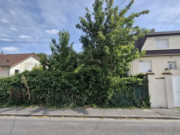 Terrain 311 m² Mitry-Mory