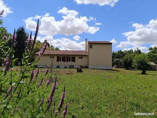 Maison 8 pièces 143 m²