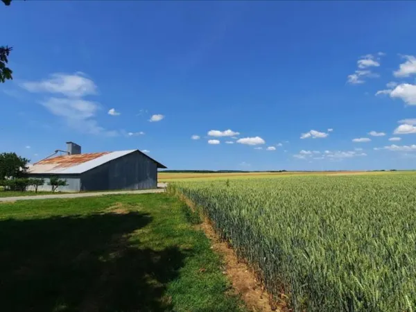 Bien agricole 1060000 m²