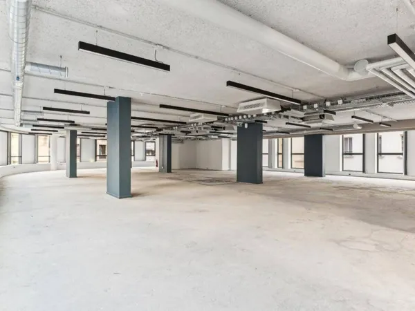 Bureaux 333 m²
