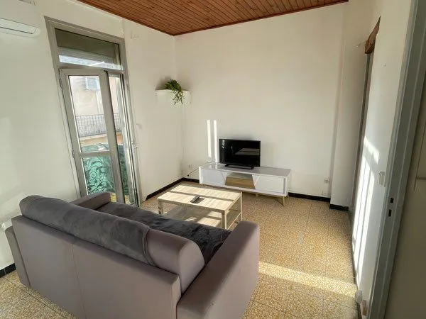 Appartement t1 bis