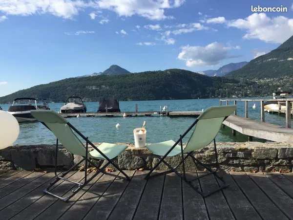 Studio Annecy Bord du lac LOCATION