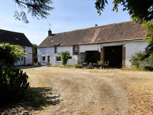 SAVIGNY-SUR-CLAIRIS