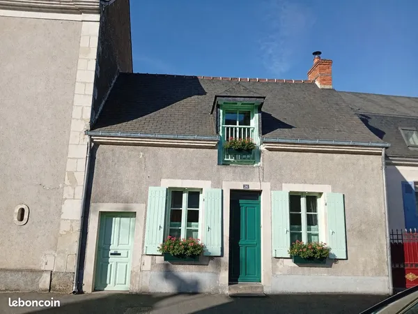 Maison de charme avec jardin & dépendances - Proche de Paris