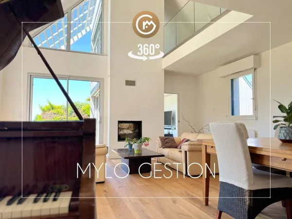 Maison 8 pièces 182 m²
