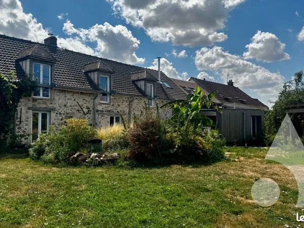 Maison 7 pièces 180 m²