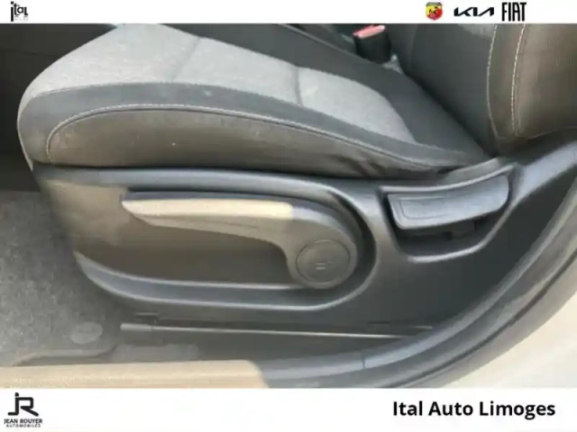 Kia Stonic 1.0 t-gdi 100ch motion — photo 13