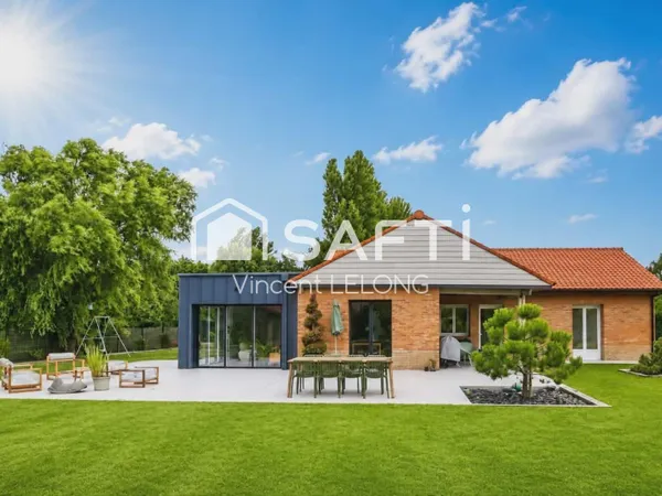 Splendide pavillon plain-pied de 182m2 au bord de la mer!