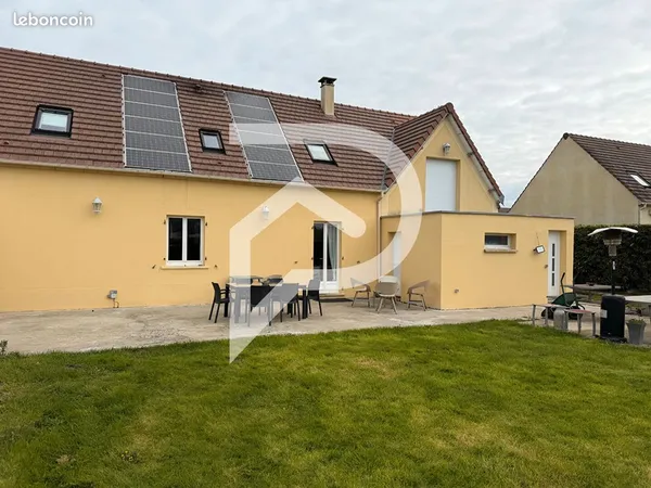 Maison 8 pièces 142 m²