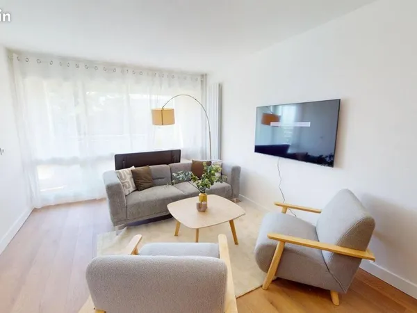 Chambre 4 pièces 70 m²