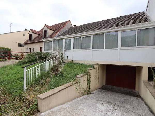 Maison de plain-pied 5 pièces 75 m²
