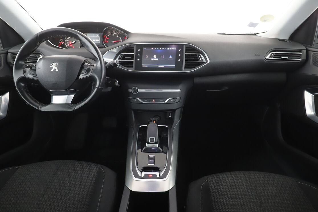 Peugeot 308 SW 1.5 Blue-HDi Active Business EAT8 — photo 11