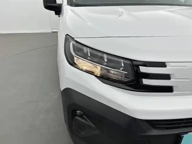 Peugeot Partner fourgon m 650 kg bluehdi 100 s&amp;s bvm6 — photo 17