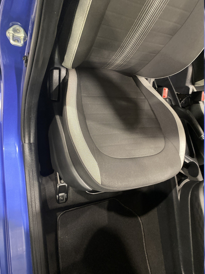 Hyundai i10 — photo 52