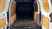 Renault Kangoo Van L1 1.5 Blue dCi 95ch Extra - 22 — photo 9
