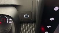 Dacia Sandero 1.0 TCe 90ch Confort CVT -22 — photo 30