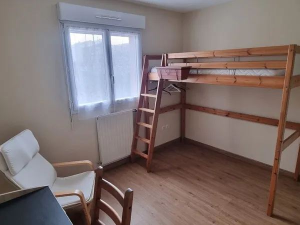 Colocation chambre meublée chez l'habitant