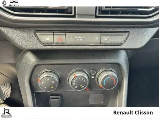 Dacia Sandero sce 65ch essential — photo 7