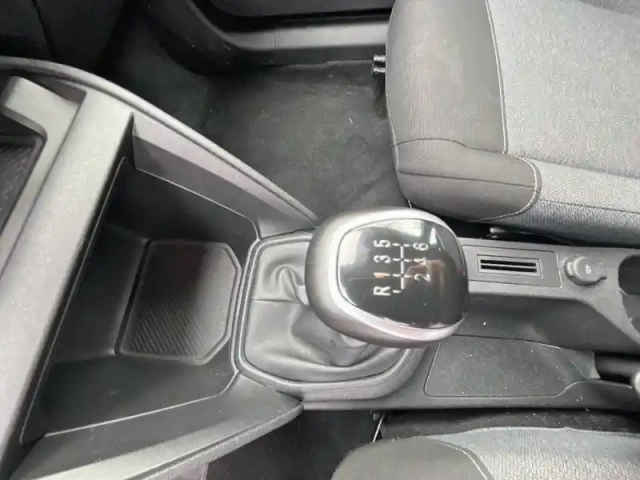 Citroën C4 societe puretech 100 s&amp;s bvm6 — photo 14