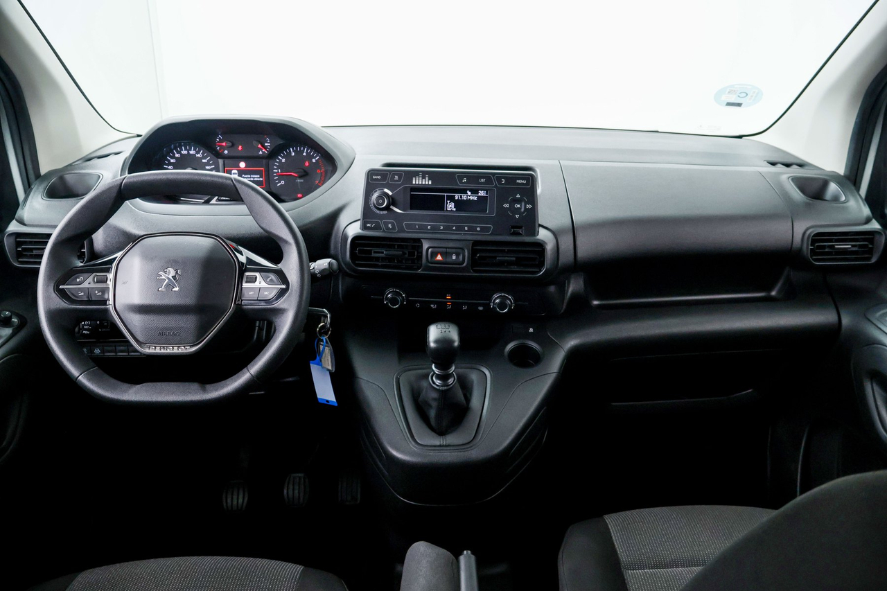 Peugeot Rifter — photo 11