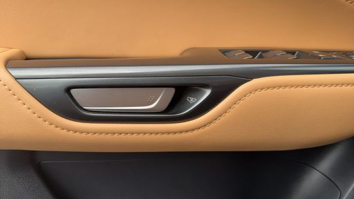 Lexus NX 450h+ 2.5 VVT-i 309 Plug in Hybrid CVT - Executive – 2022 – 73653 km – Hybride rechargeable – Boîte Automatique — photo 5