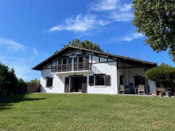 Maison 5 pièces 162 m²