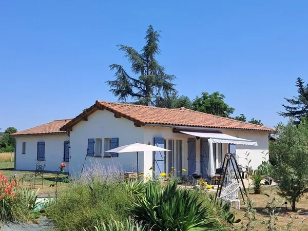 Villa 5 pièces 140 m²