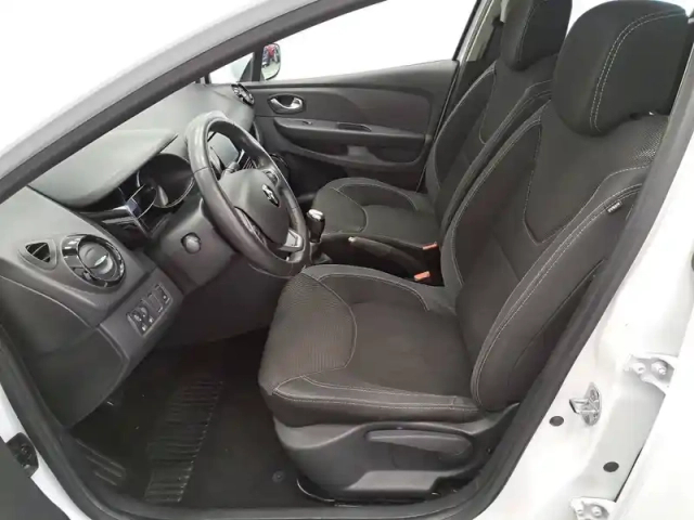 Renault Clio dci 75 e6c — photo 109