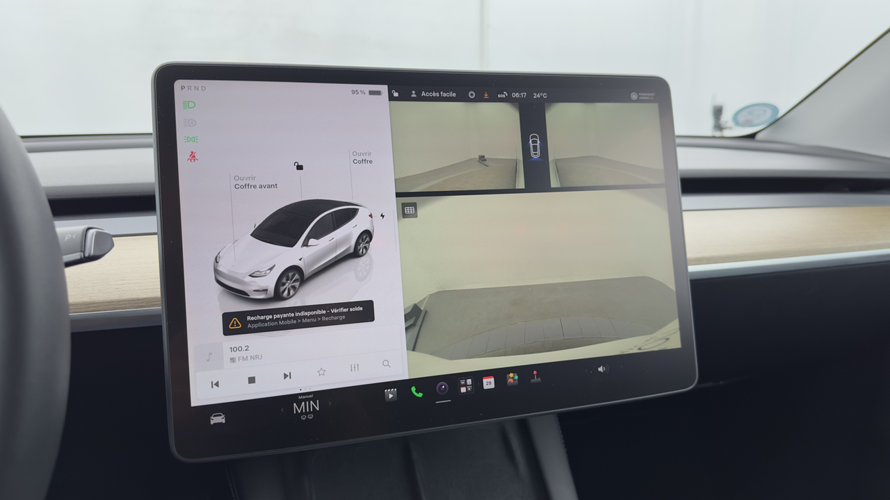 Tesla MODEL Y Standard RWD — photo 25